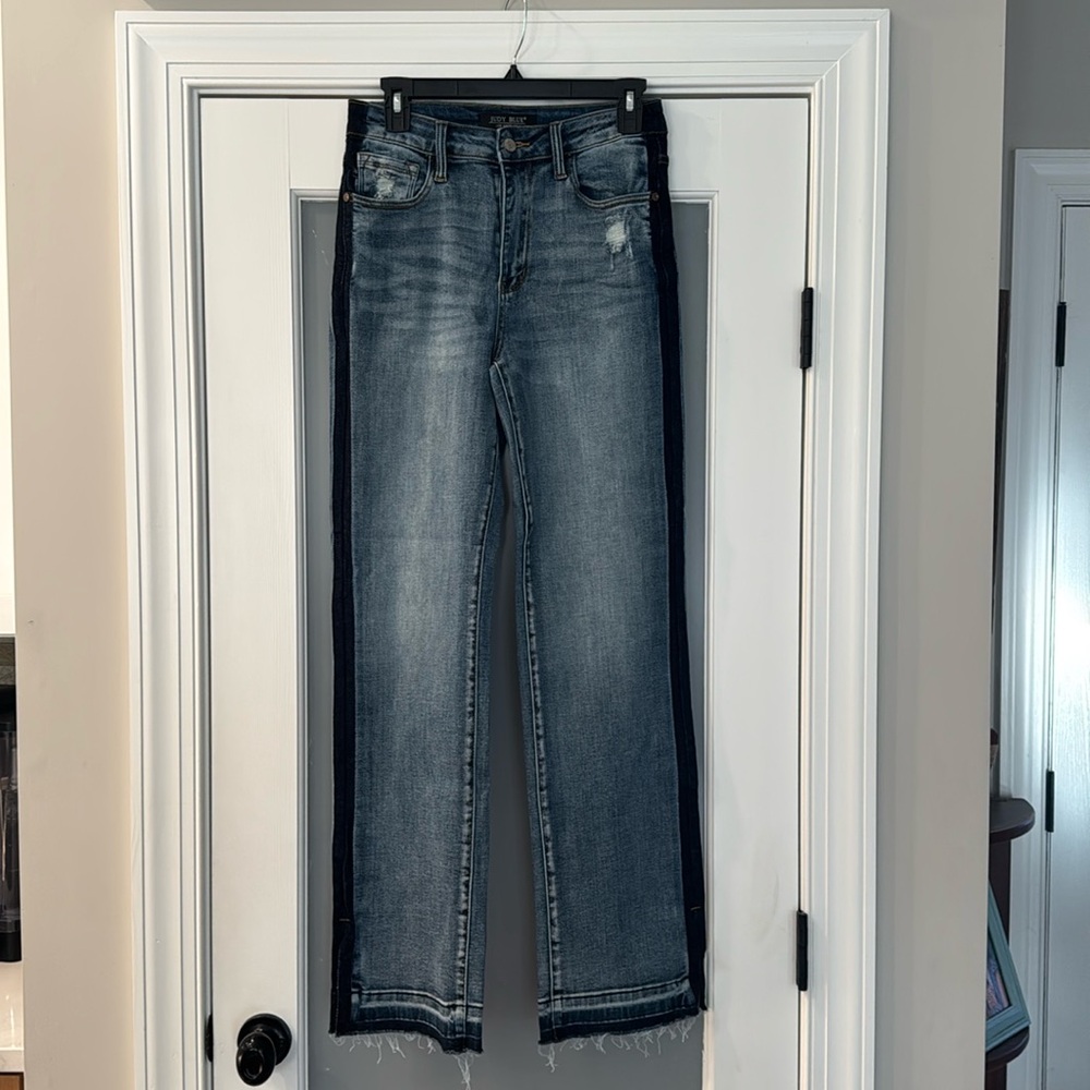 NWOT Judy Blue straight leg jeans